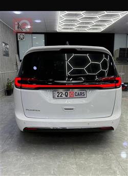 كرايسلر باسيفيكا